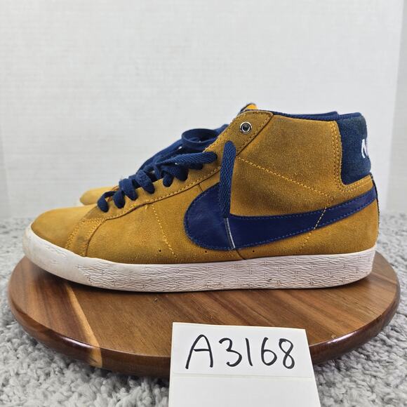 Nike Blazer SB UCLA Yellow Blue Suede Casual Daily Sneaker Mens 10.5 310501-741 - Picture 1 of 14